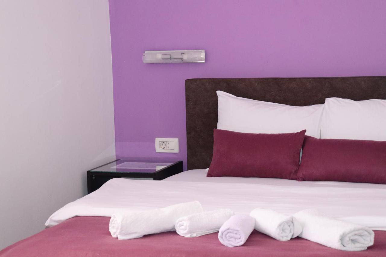 ביילו פוליה Restoran & Motel Manjez מראה חיצוני תמונה